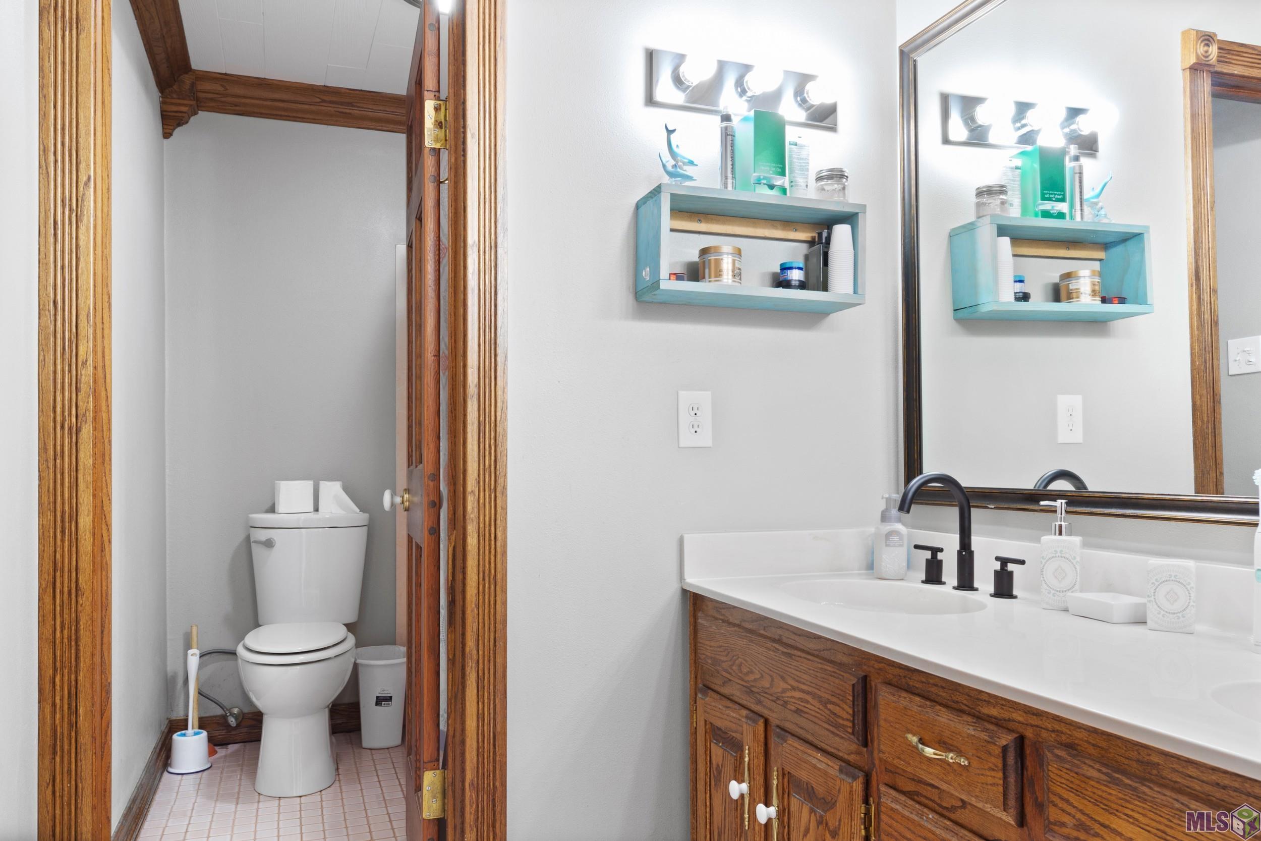 Baton Rouge, Louisiana 70818, United States, 5 Bedrooms Bedrooms, ,4 BathroomsBathrooms,Residential,Active,41641