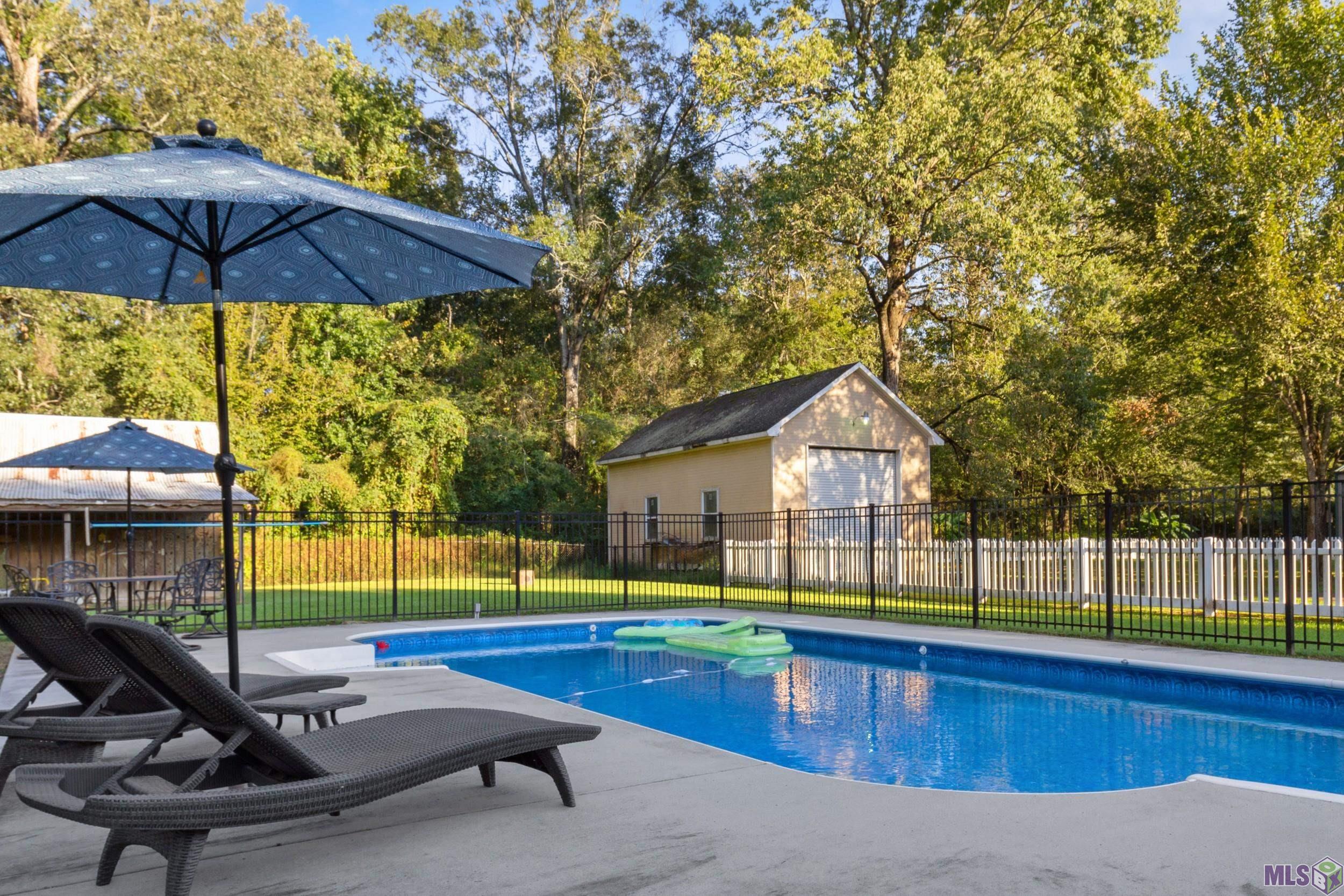 Baton Rouge, Louisiana 70818, United States, 5 Bedrooms Bedrooms, ,4 BathroomsBathrooms,Residential,Active,41641