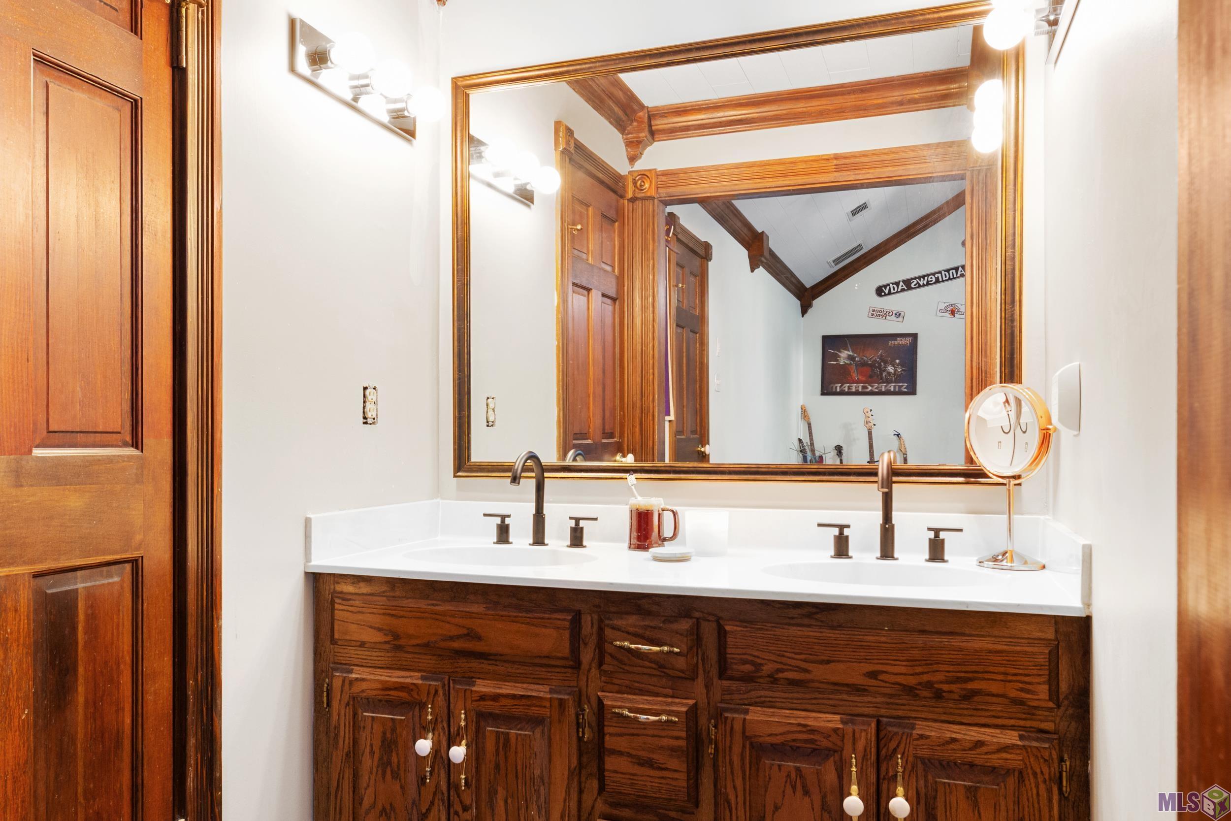 Baton Rouge, Louisiana 70818, United States, 5 Bedrooms Bedrooms, ,4 BathroomsBathrooms,Residential,Active,41641