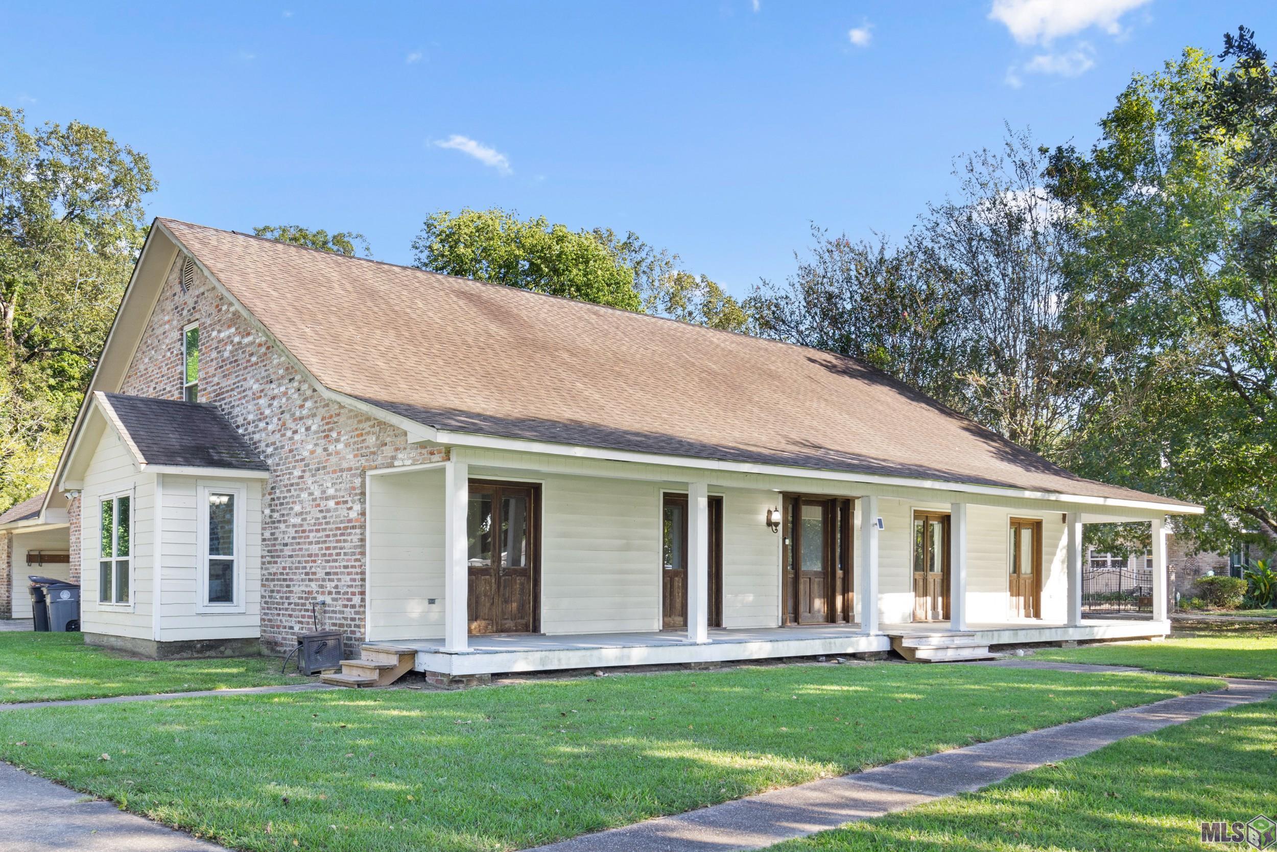Baton Rouge, Louisiana 70818, United States, 5 Bedrooms Bedrooms, ,4 BathroomsBathrooms,Residential,Active,41641
