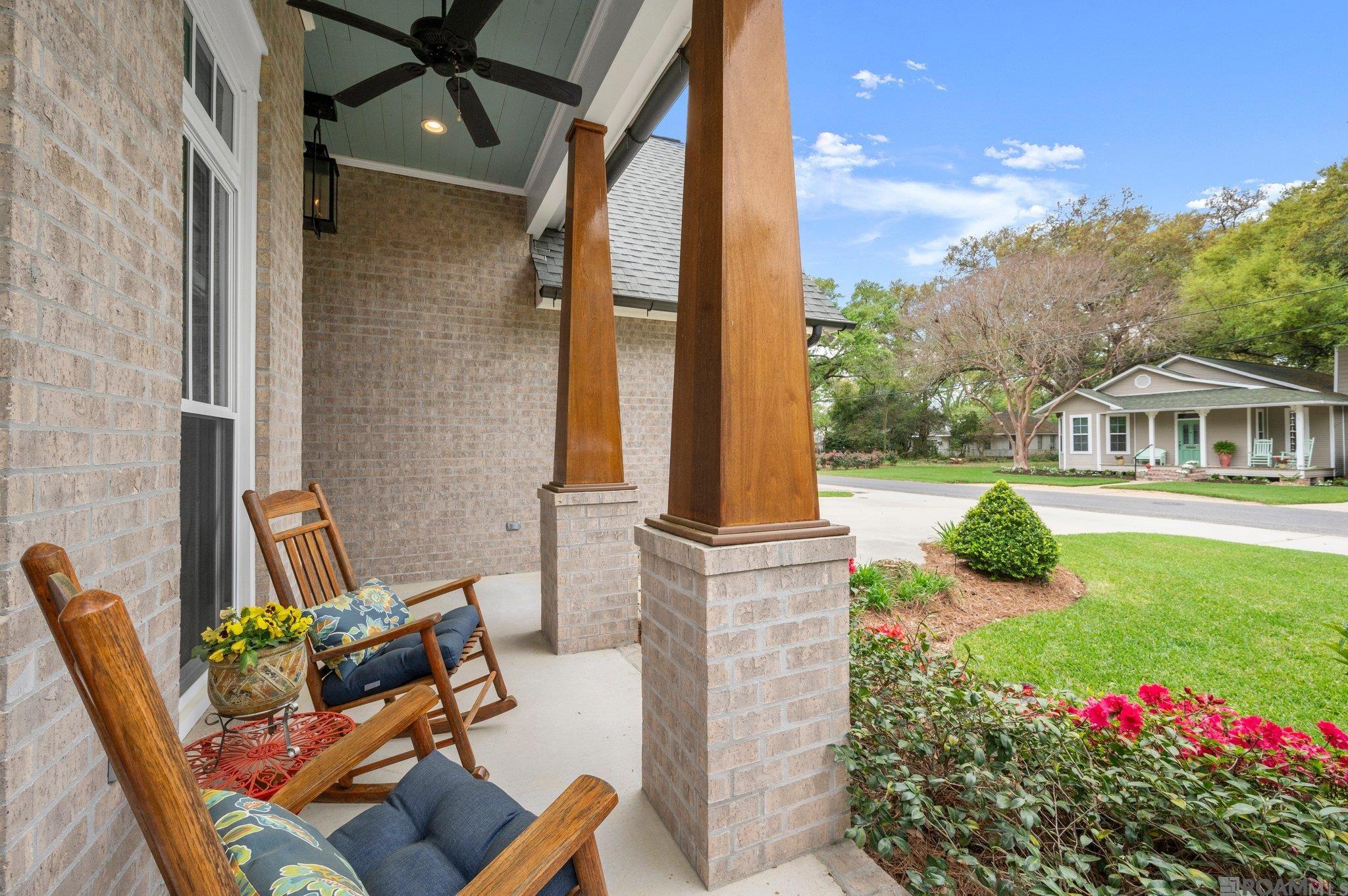 2020 Elissalde St, Baton Rouge, Louisiana image 2