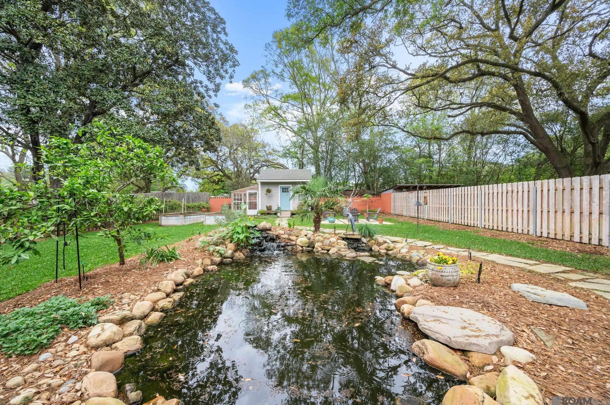 2020 Elissalde St, Baton Rouge, Louisiana image 29