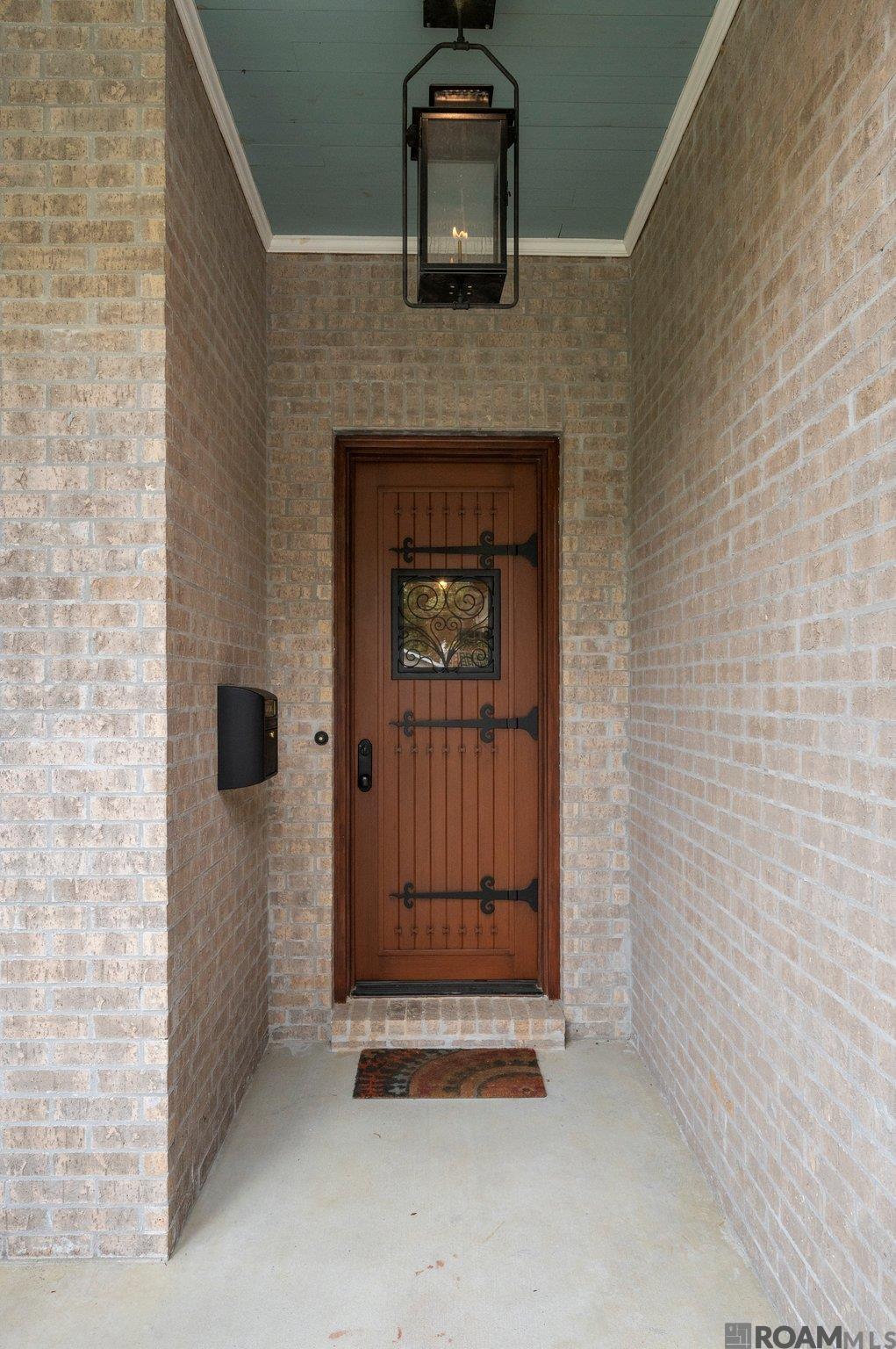 2020 Elissalde St, Baton Rouge, Louisiana image 3