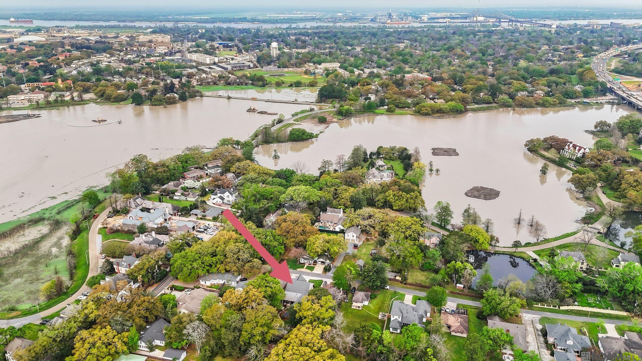 2020 Elissalde St, Baton Rouge, Louisiana image 33