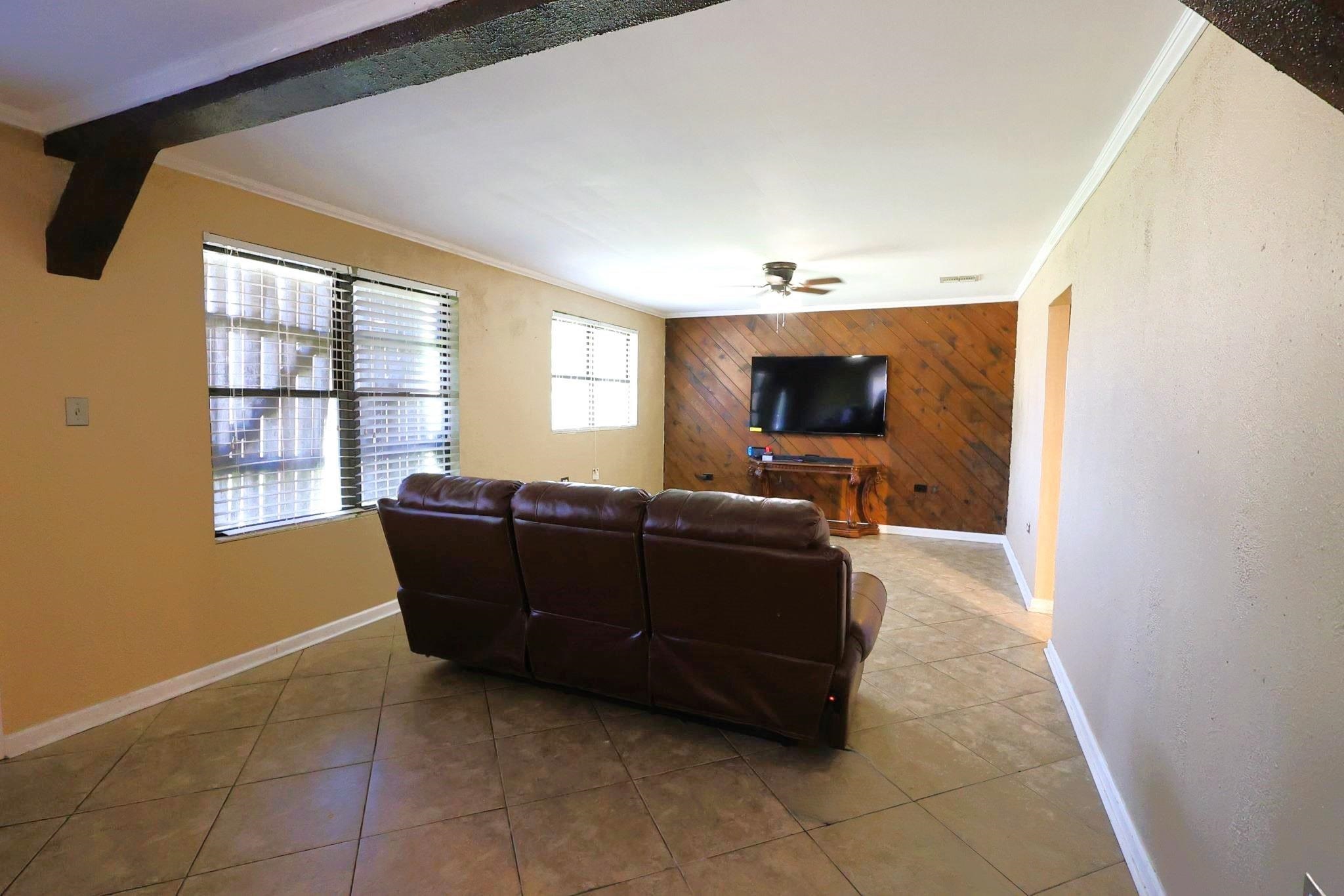 212 Everette Drive, Houma, Louisiana image 5