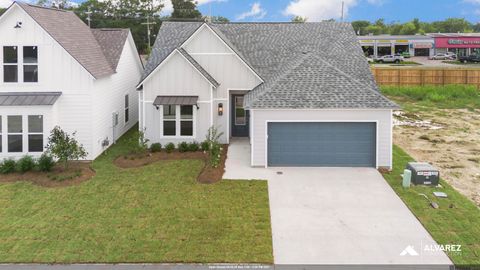 Homes For Sale - 1715 Seawolf Dr<br/> Baton Rouge, LA 70810