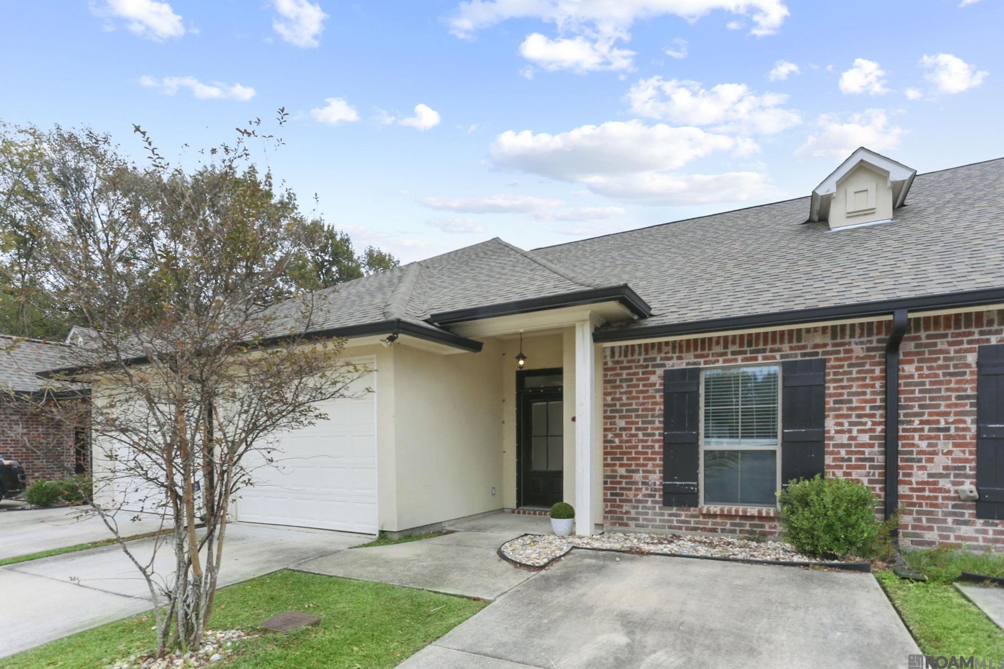 14246 Woodtrace Ct, Prairieville, Louisiana image 3