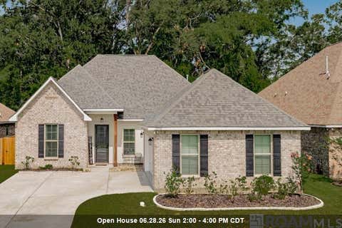 Homes For Sale - 18955 Corlis Green Dr<br/> Zachary, LA 70791