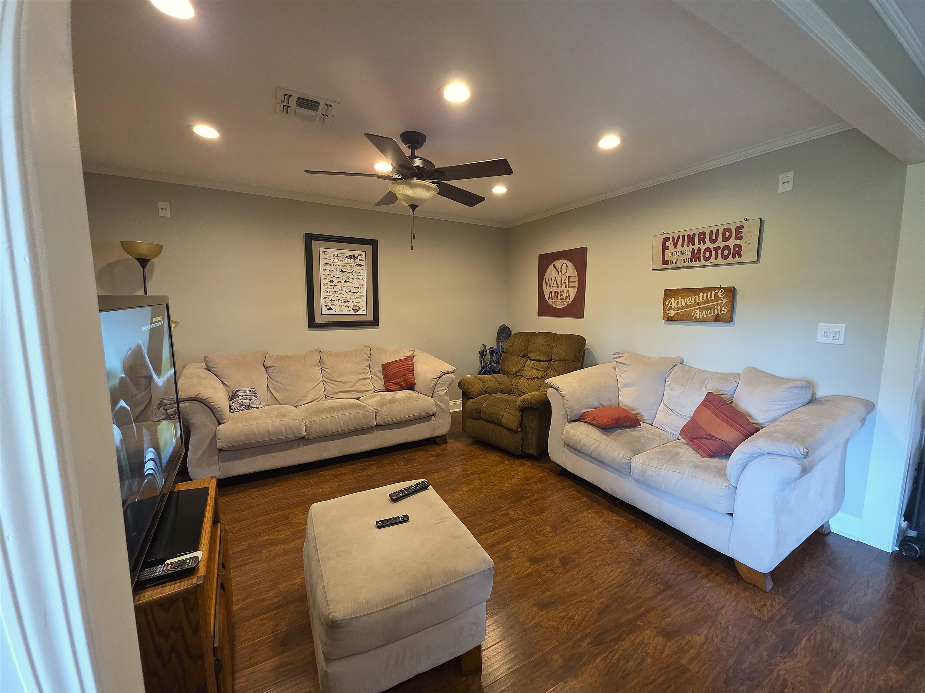 207 East 2nd Street, Larose, Louisiana image 5