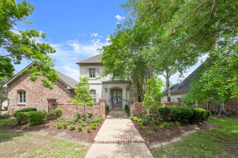 Homes For Sale - 7409 Rue Henri<br/> Baton Rouge, LA 70806