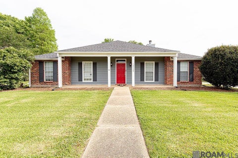 Homes For Sale - 13735 Shady Ridge Ave<br/> Baton Rouge, LA 70817