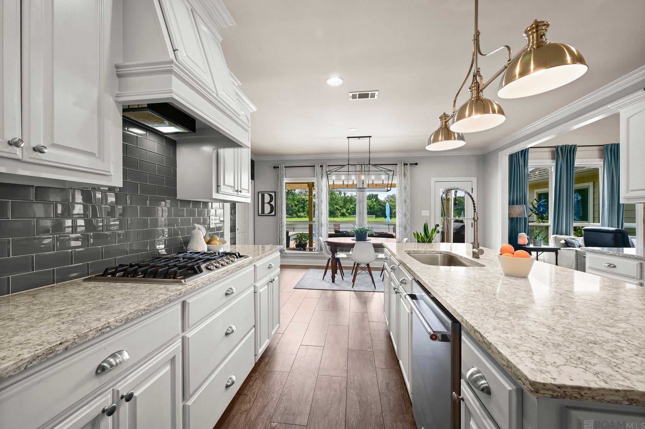 18380 Lake Harbor Ln, Prairieville, Louisiana image 10