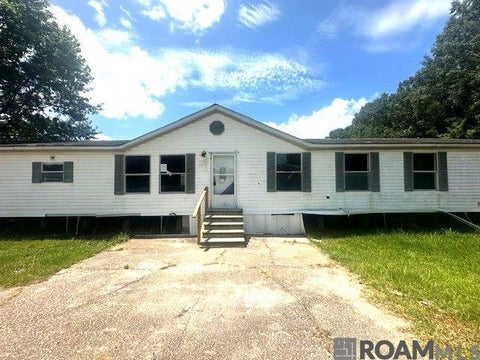 Homes For Sale - 2164 Sagona Rd<br/> Donaldsonville, LA 70346