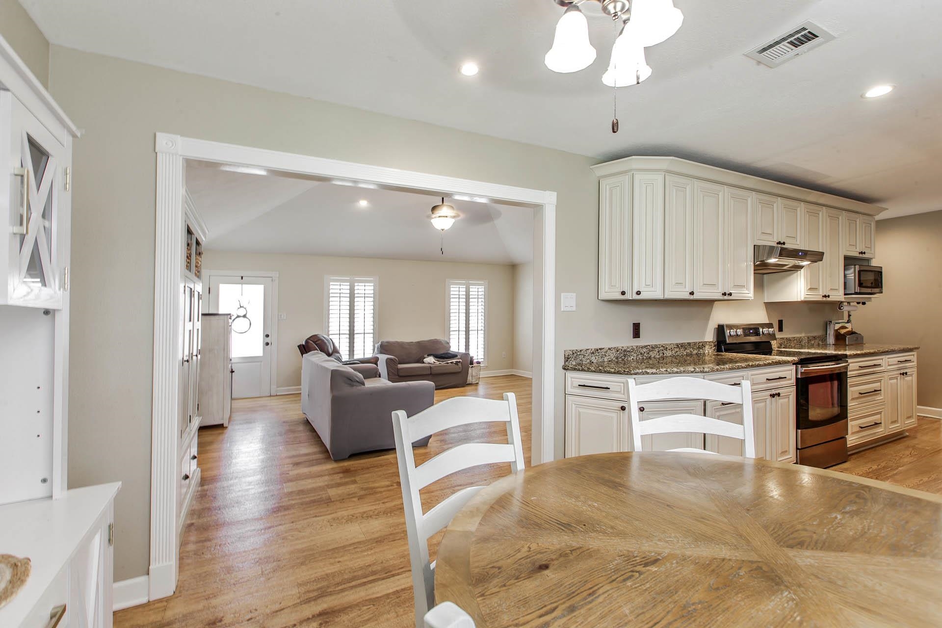 109 Aragon Drive, Thibodaux, Louisiana image 4