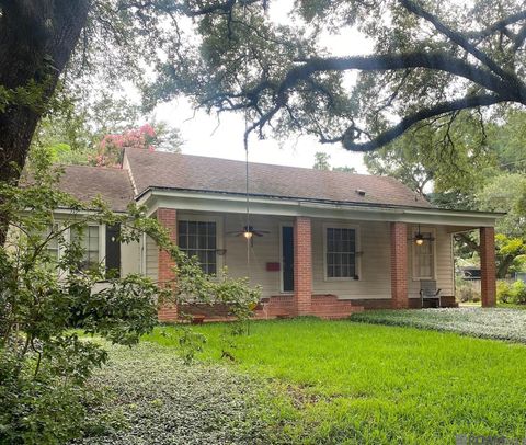 Homes For Sale - 1502 Kenmore Ave<br/> Baton Rouge, LA 70808