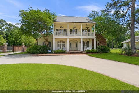 Homes For Sale - 10508 Magnolia Blossom Ave<br/> Greenwell Springs, LA 70739