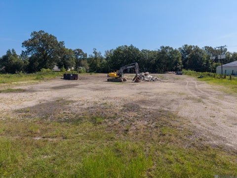 Vacant Land For Sale - 29602 S Frost Rd<br/> Livingston, LA 70754