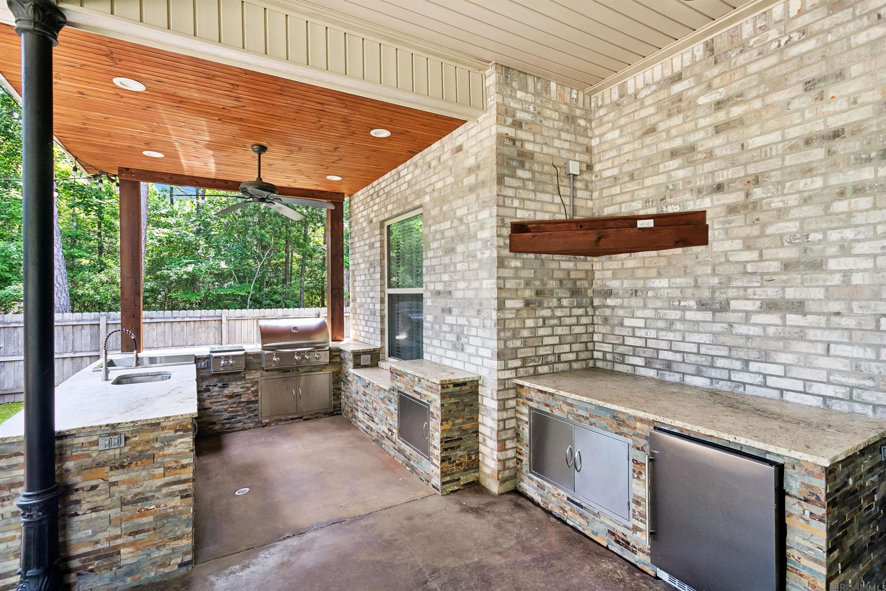 400 Belle Pointe Drive, Madisonville, Louisiana image 22