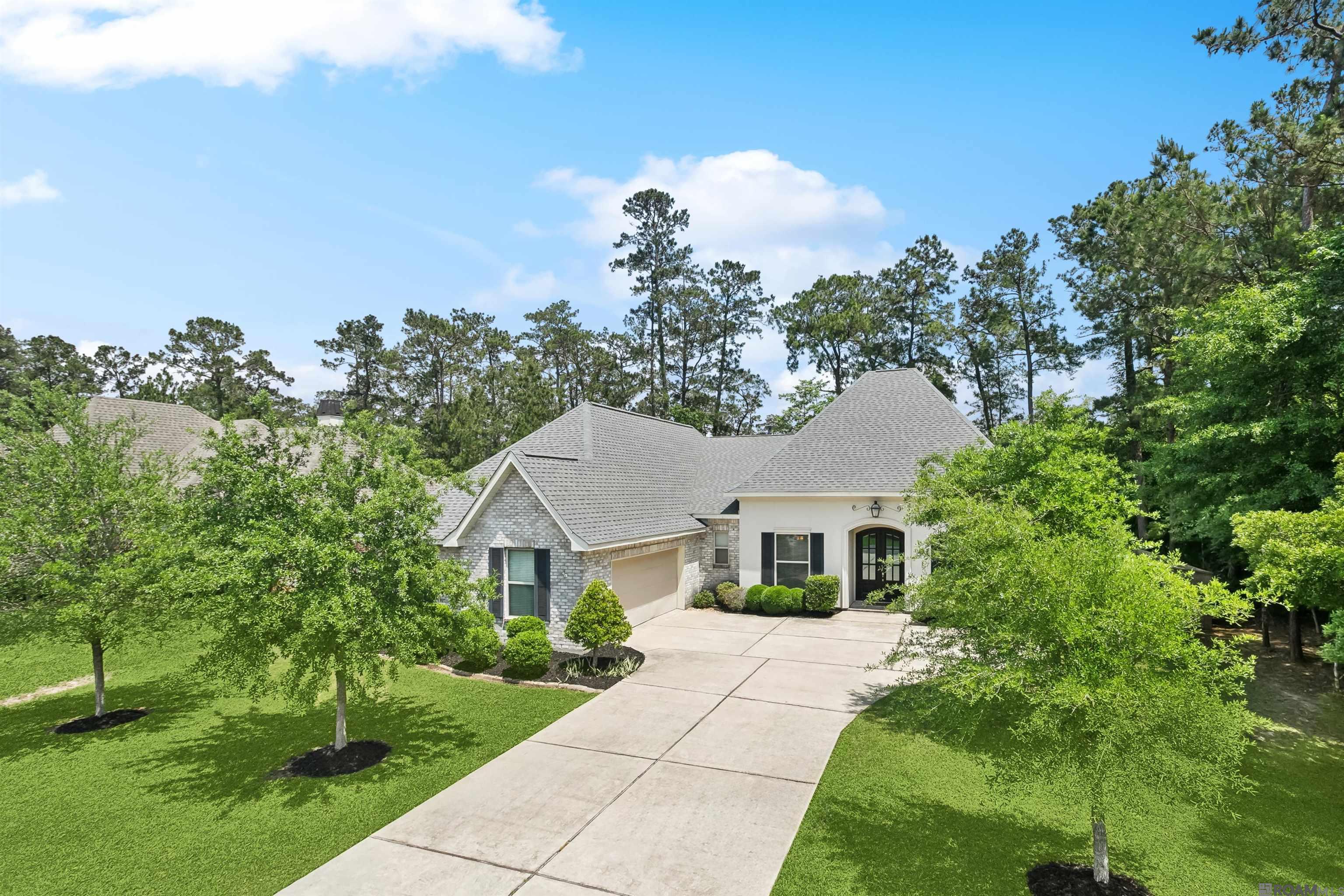400 Belle Pointe Drive, Madisonville, Louisiana image 2