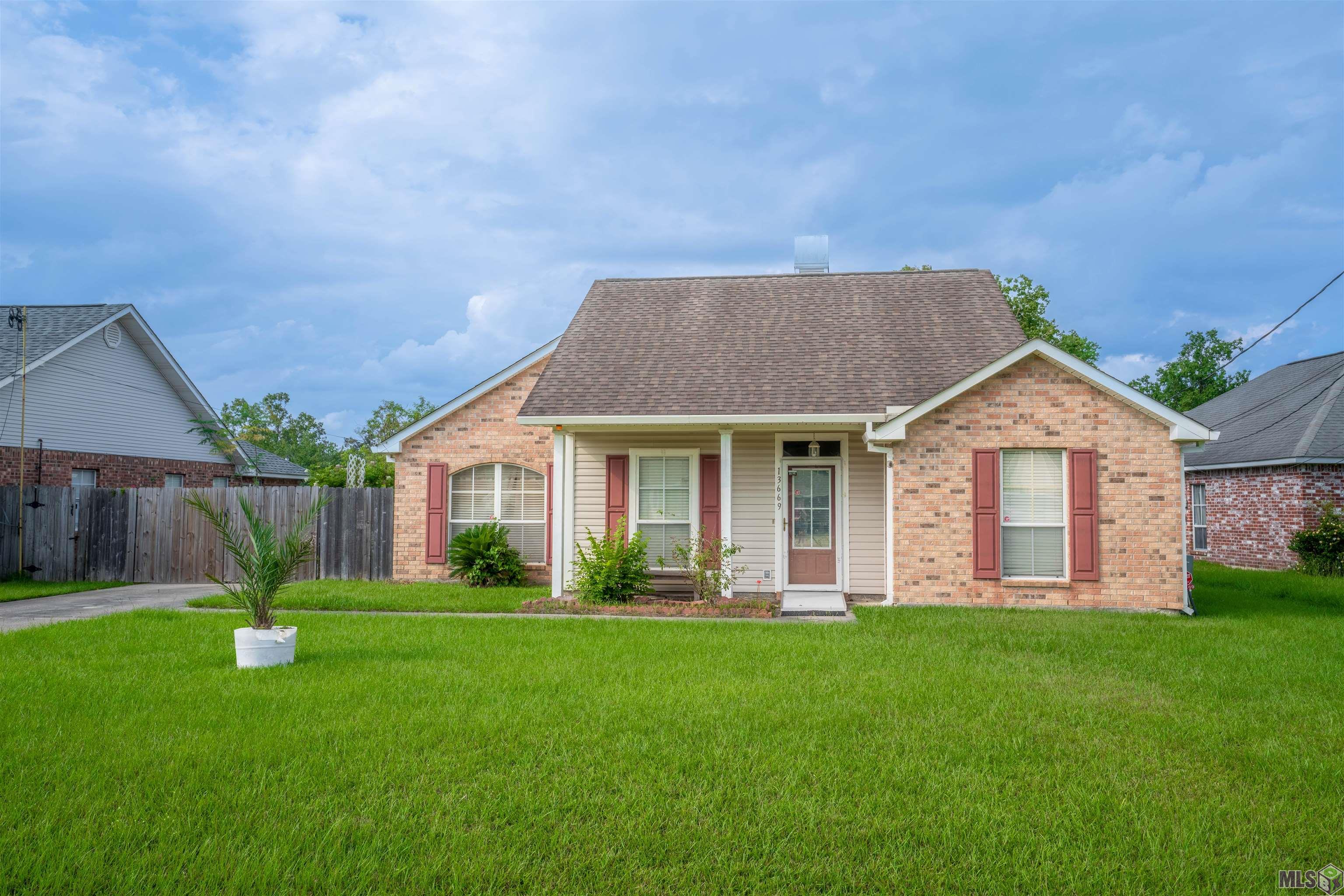 13669 Joseph St, Walker, Louisiana image 1