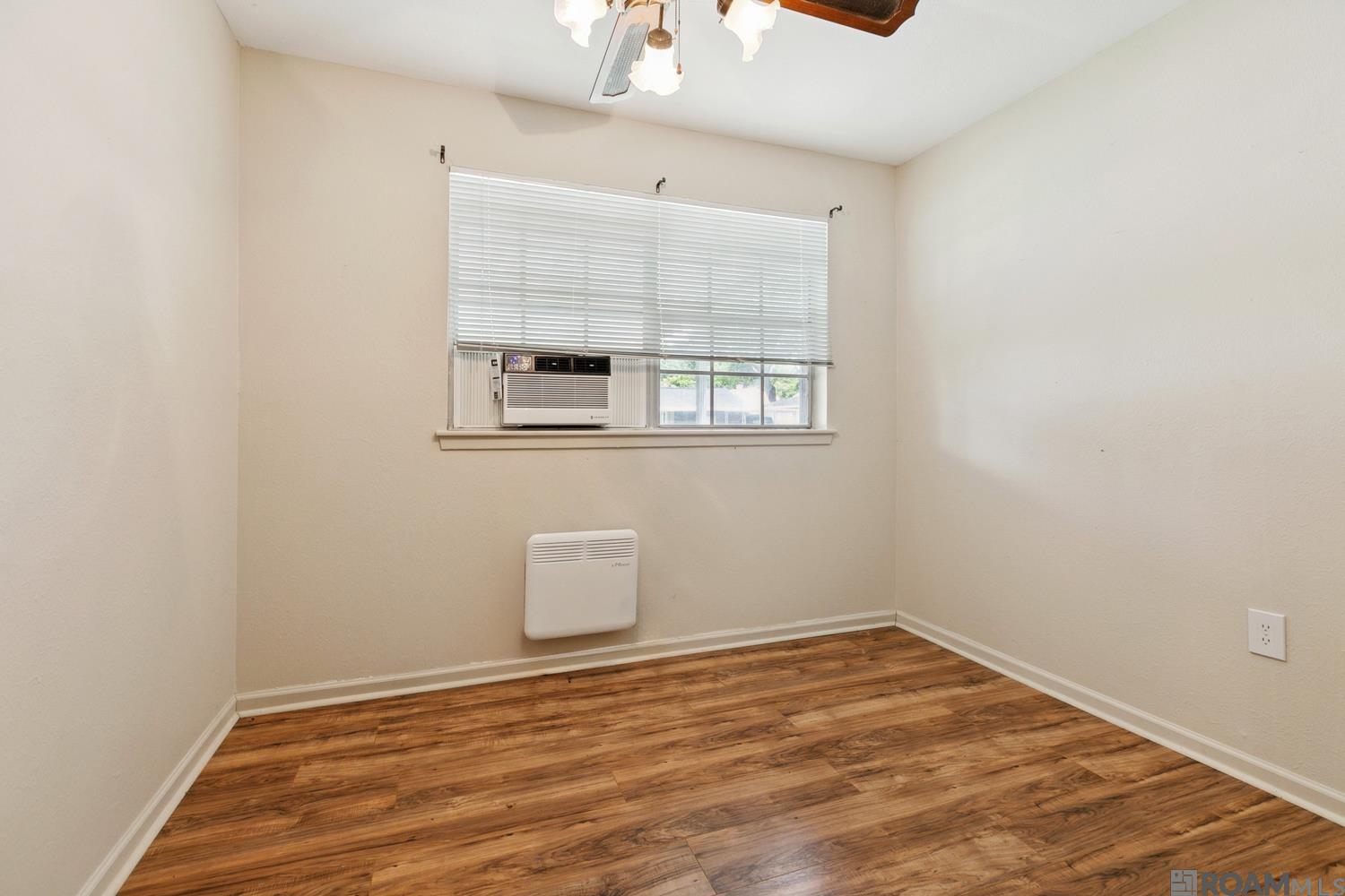 705 Eucalyptus St, Port Allen, Louisiana image 12