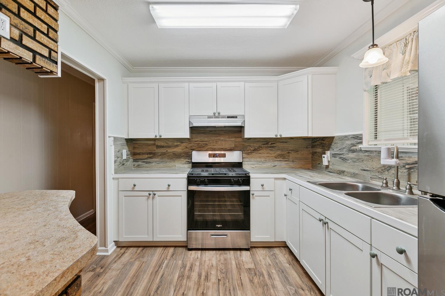705 Eucalyptus St, Port Allen, Louisiana image 6