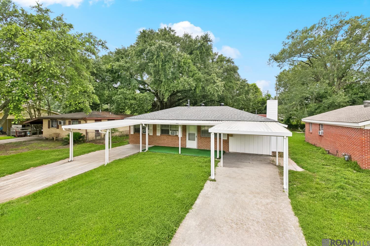 705 Eucalyptus St, Port Allen, Louisiana image 2