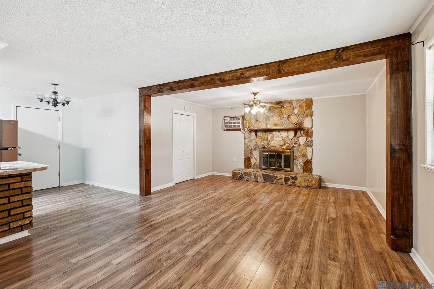 705 Eucalyptus St, Port Allen, Louisiana image 4