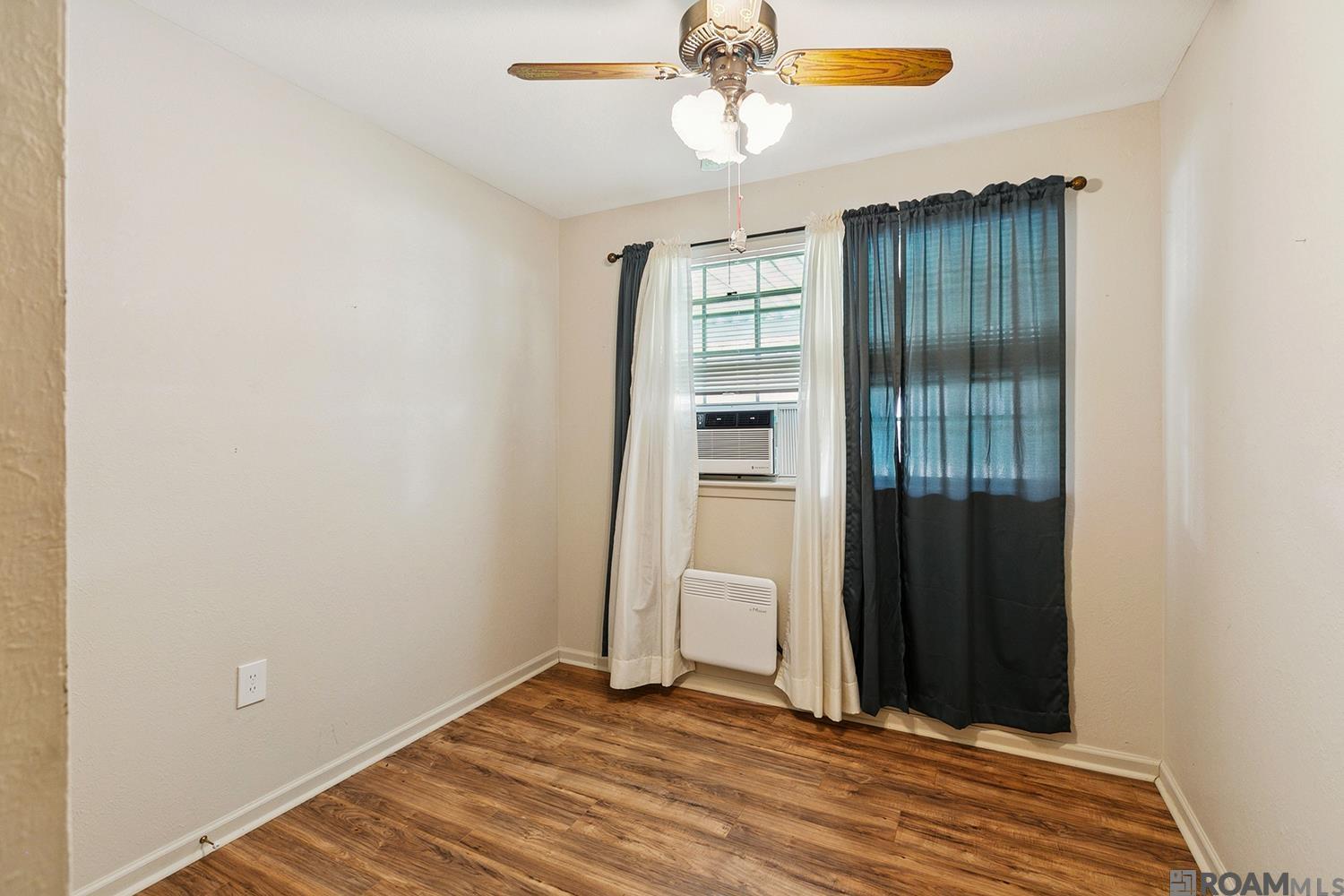 705 Eucalyptus St, Port Allen, Louisiana image 11