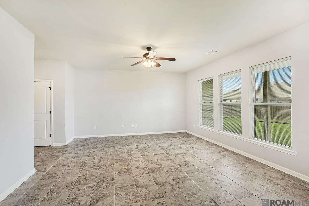 13766 Fig Dr, Denham Springs, Louisiana image 9