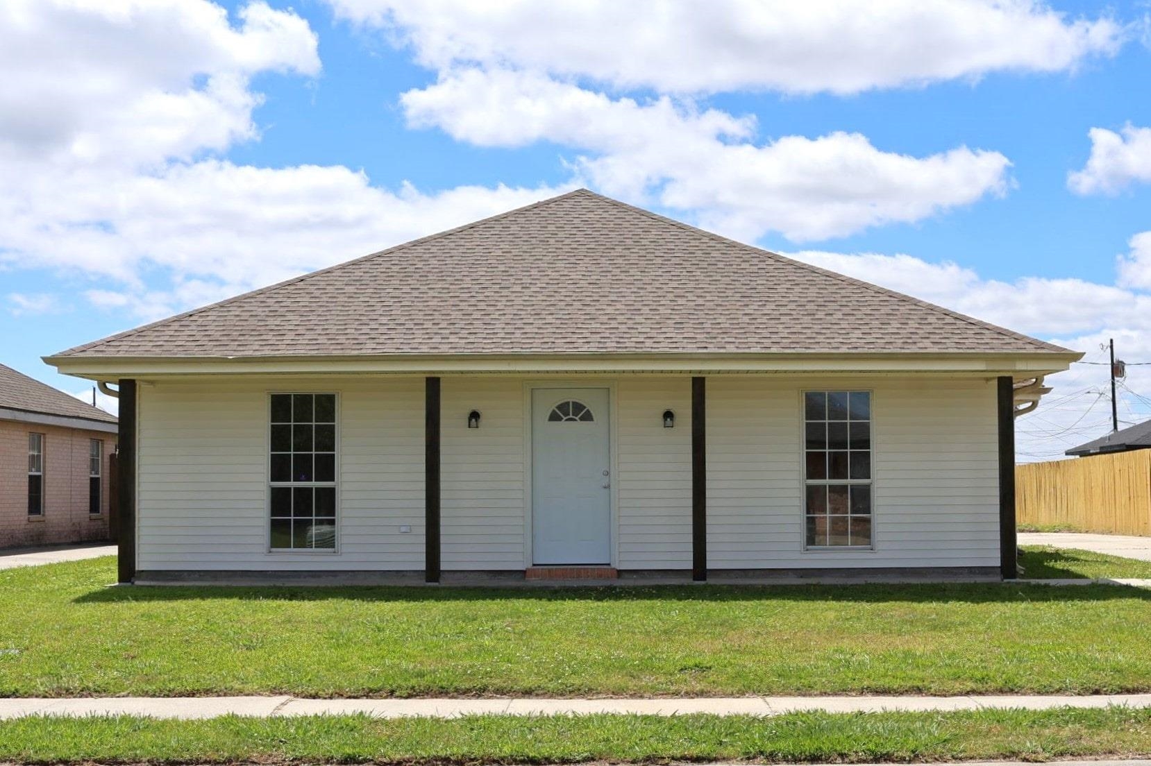 322 L Kirth Drive, Houma, Louisiana image 1