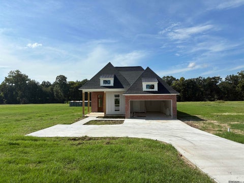 Homes For Sale - 5505 Island Rd<br/> Jarreau, LA 70749