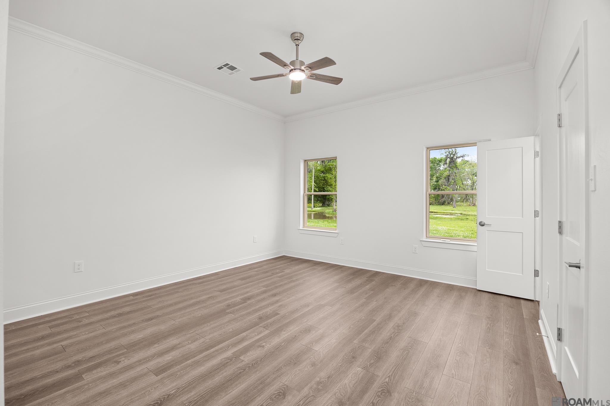 1033 W Worthey St, Gonzales, Louisiana image 29