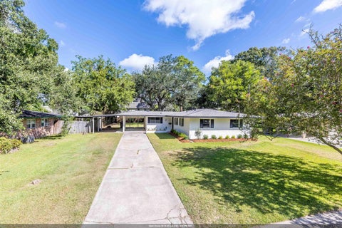 Homes For Sale - 8013 Brandon Dr<br/> Baton Rouge, LA 70809