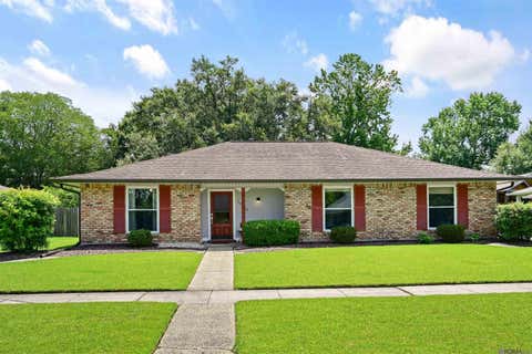 Homes For Sale - 13430 Ridgeview Dr<br/> Baton Rouge, LA 70817