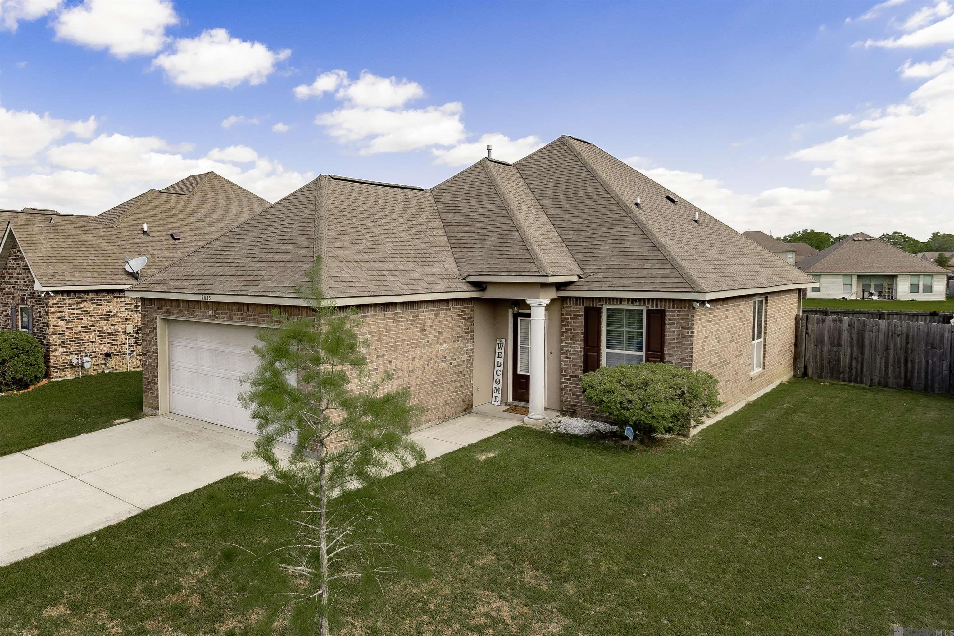 9033 Redwood Lake Blvd, Zachary, Louisiana image 2