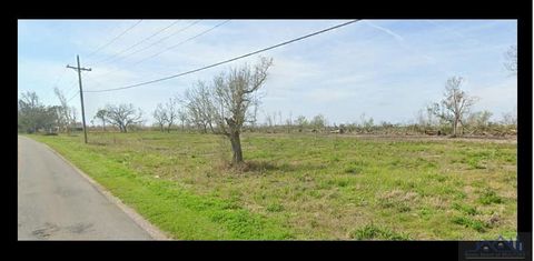 Vacant Land For Sale - 7564/7565 Shrimpers Row<br/> Dulac, LA 70353