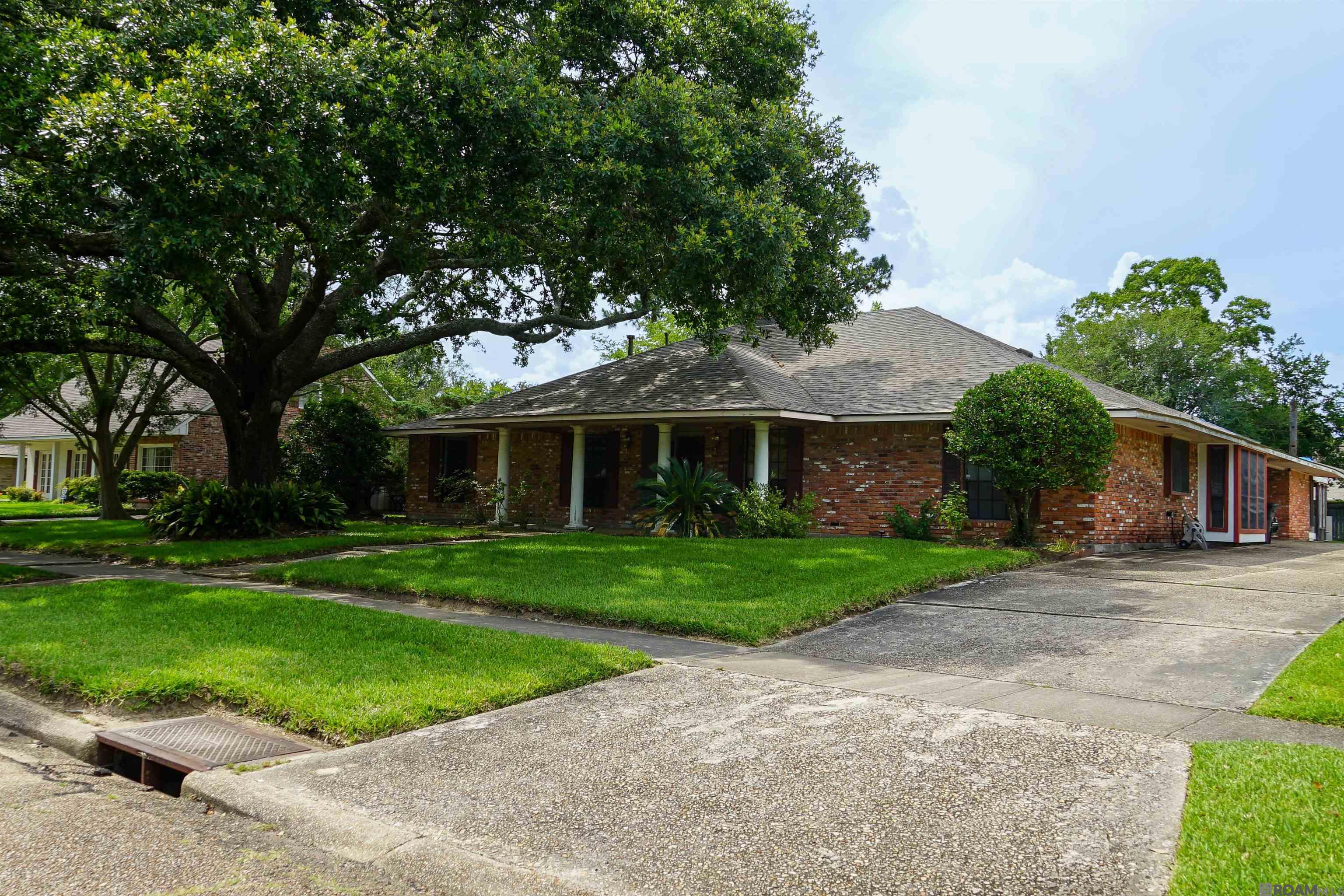 11927 Parkbrook Ave, Baton Rouge, Louisiana image 1