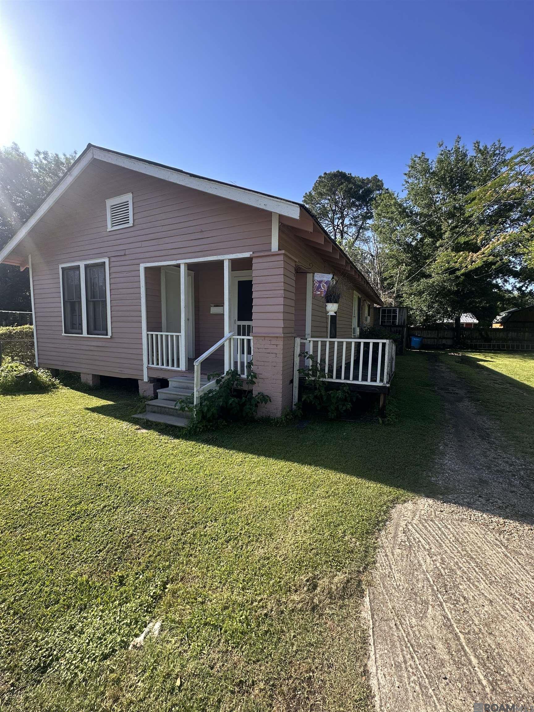 103 Lacour St, New Roads, Louisiana image 2
