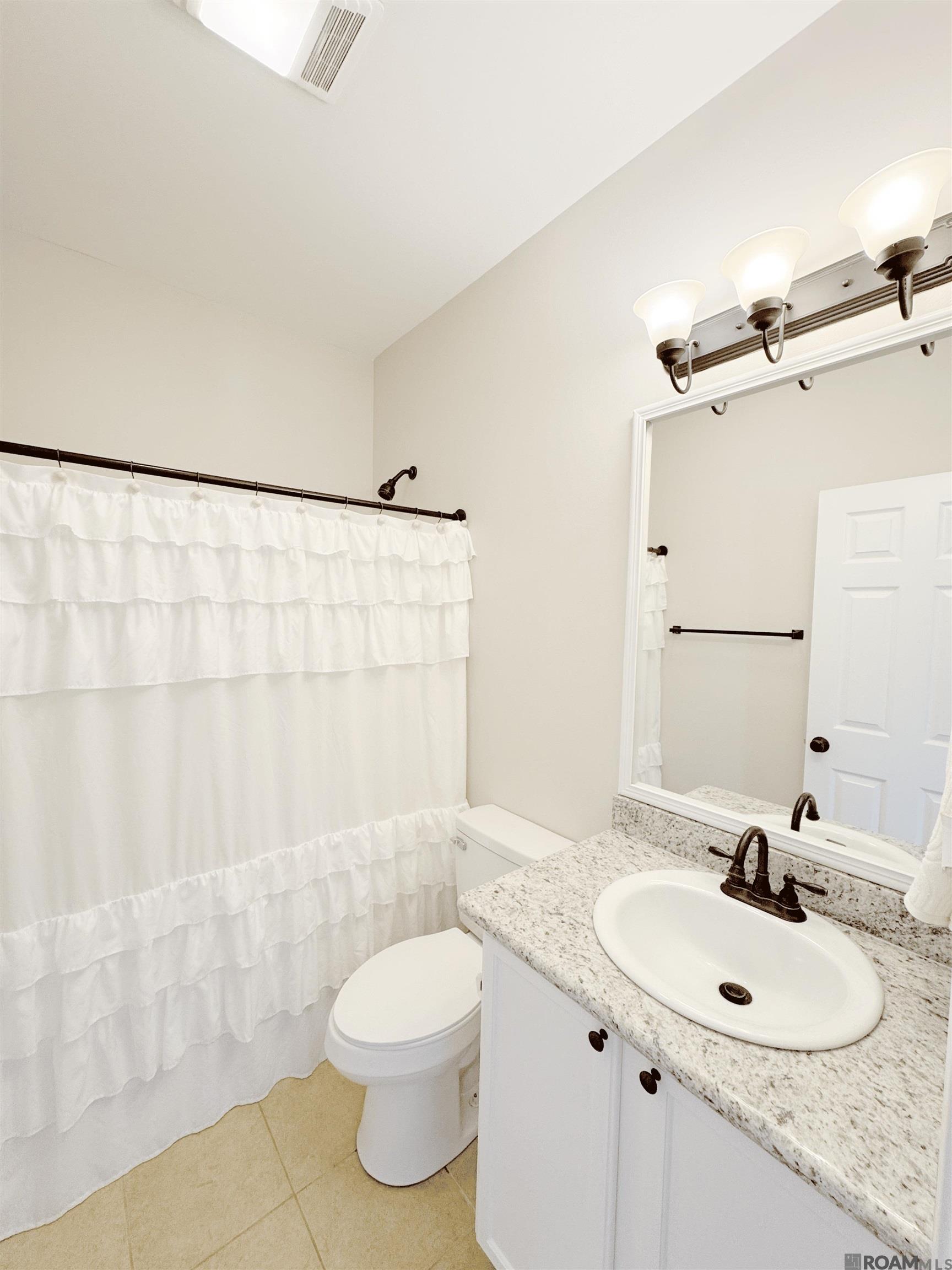35081 Rayville Dr, Denham Springs, Louisiana image 15