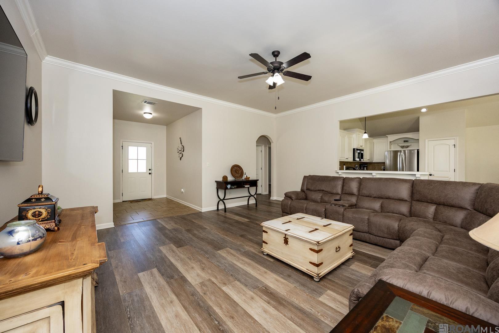 15040 Cross Creek Blvd, Walker, Louisiana image 4
