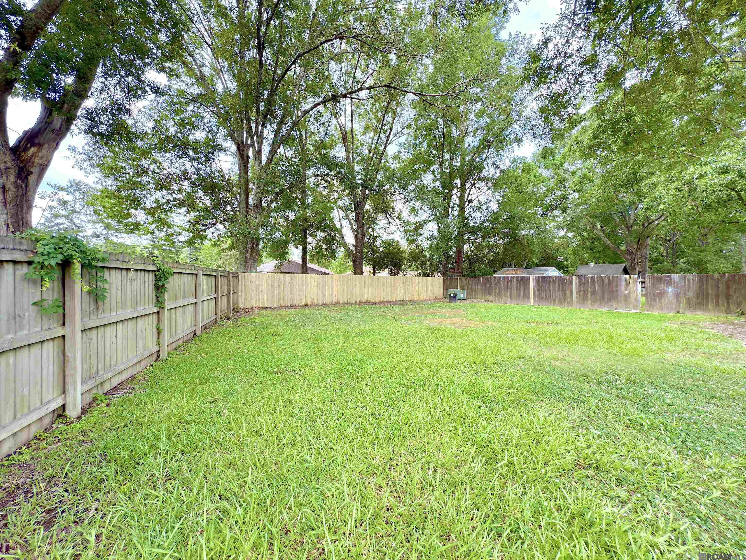 15424 Country Rd, Greenwell Springs, Louisiana image 2