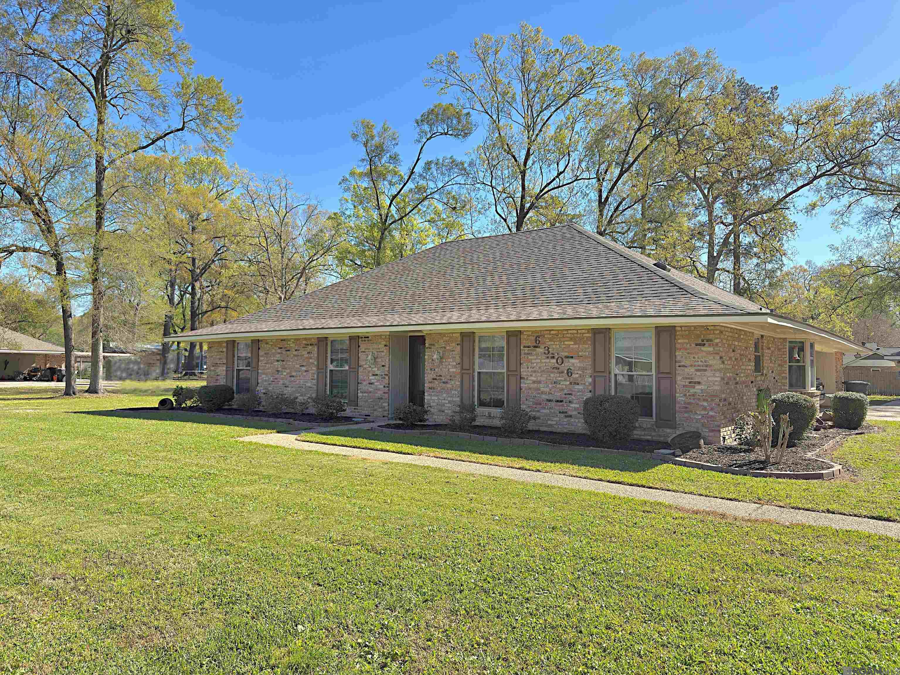 6306 Donnybrook Ave, Greenwell Springs, Louisiana image 2