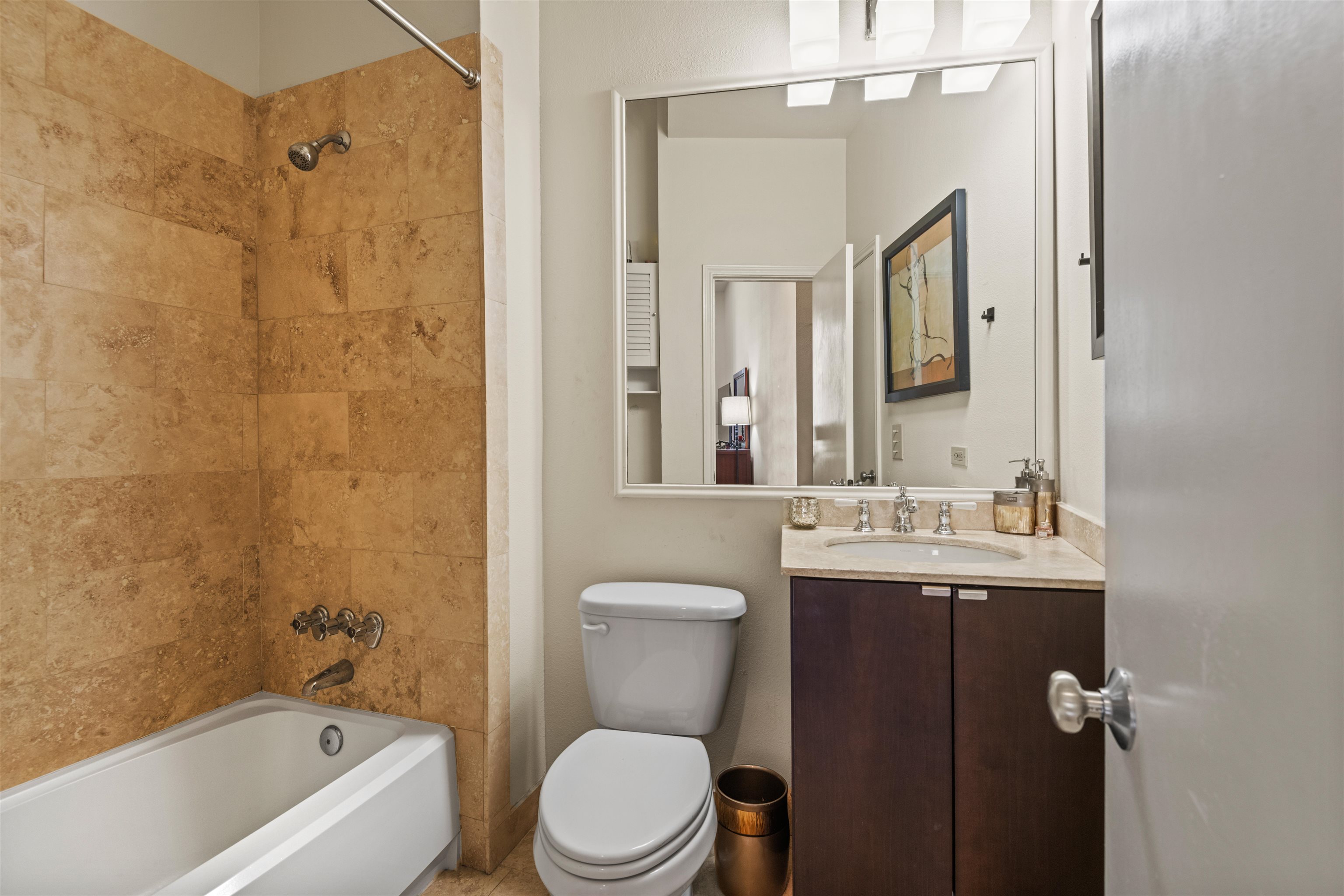 330 Julia St #307, New Orleans, Louisiana image 7
