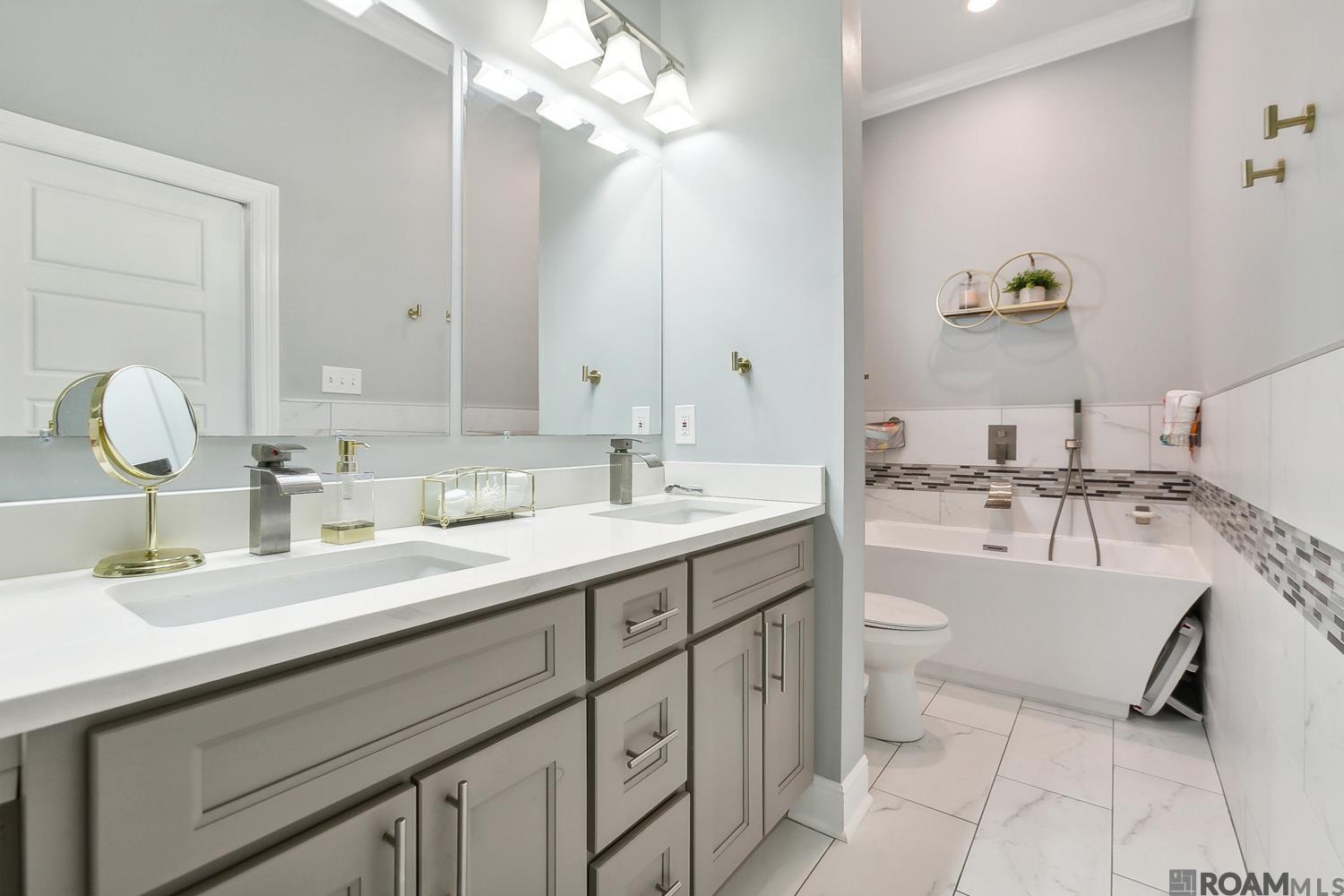 2113 First St, New Orleans, Louisiana image 10