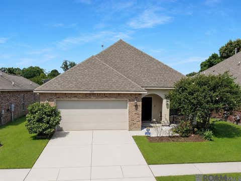 Homes For Rent - 14547 Stone Gate Dr<br/> Baton Rouge, LA 70816