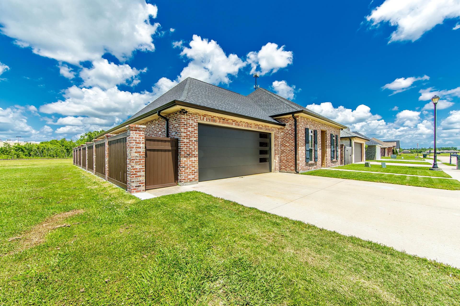 253 Rue Reece, Houma, Louisiana image 2