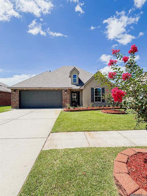 Homes For Sale - 42343 Jadestone Ave<br/> Prairieville, LA 70769
