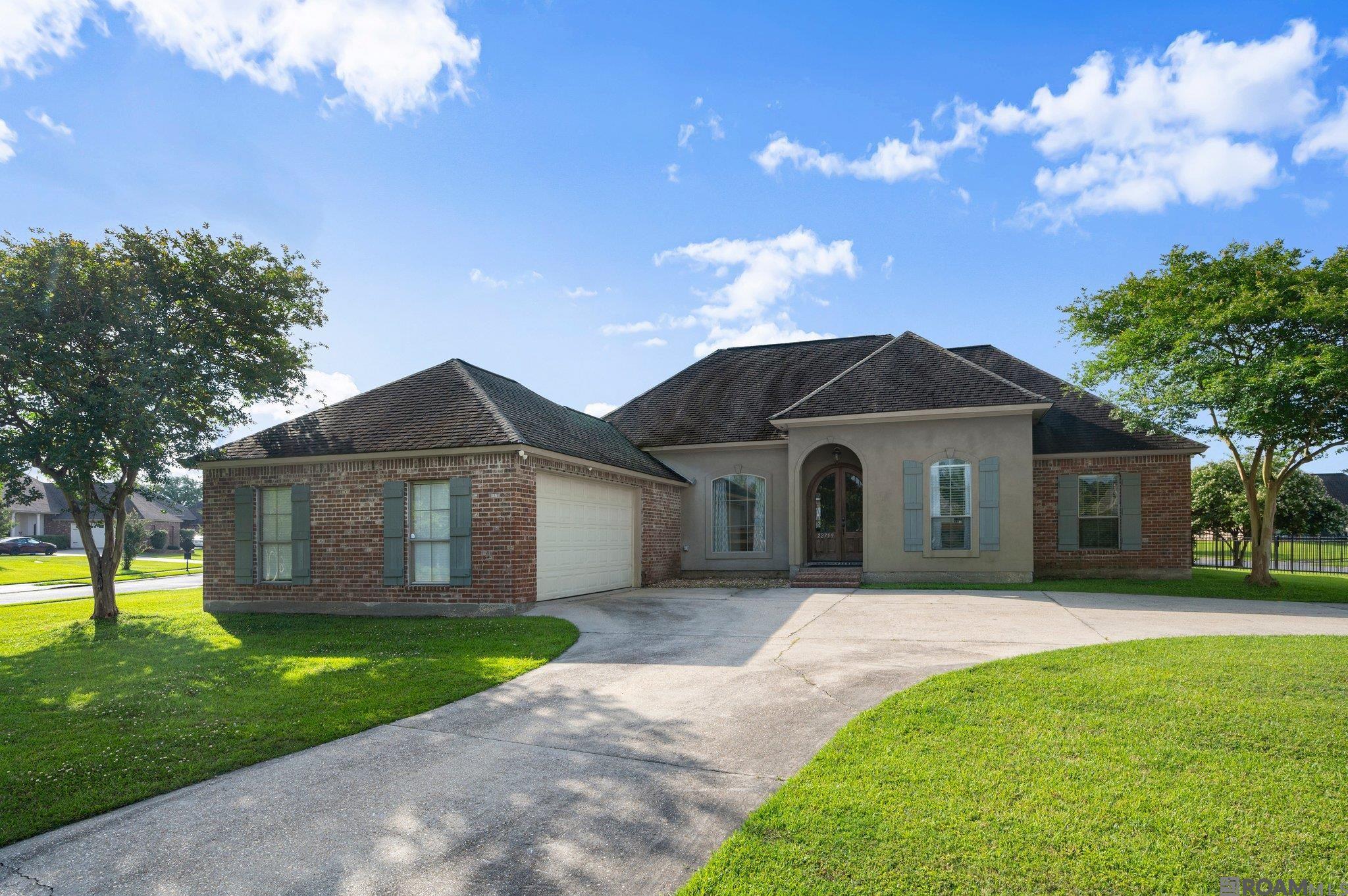 22759 Fairway View Dr, Zachary, Louisiana image 1