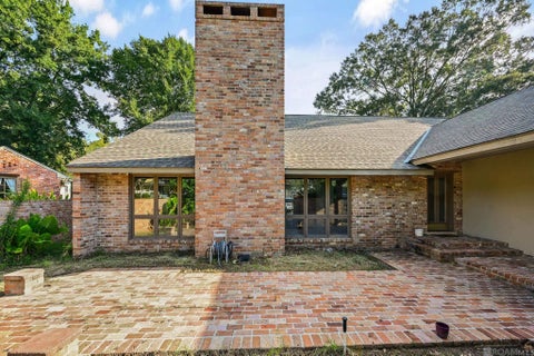 Homes For Sale - 1454 Applewood Rd<br/> Baton Rouge, LA 70808